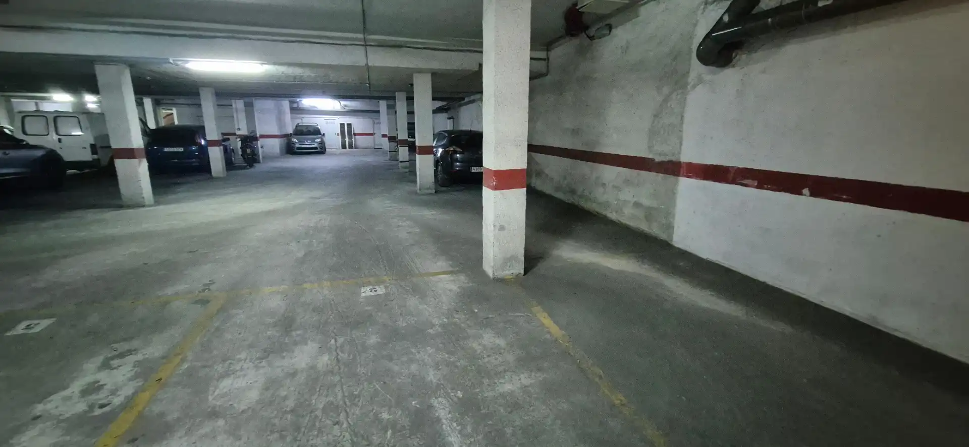 Parkplatz von Erdgeschoss zum Verkauf in Piles mit Klimaanlage, Heizung und Abstellraum