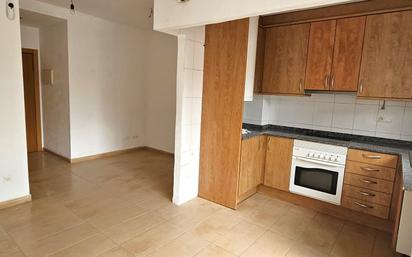 Kitchen of Flat for sale in Terrassa  with Oven and Balcony