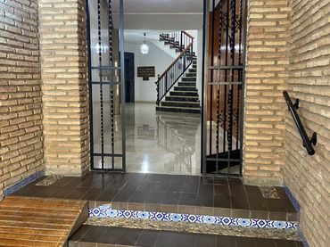 Apartamento con ascensor en alquiler en Calle Conde de Cárdenas