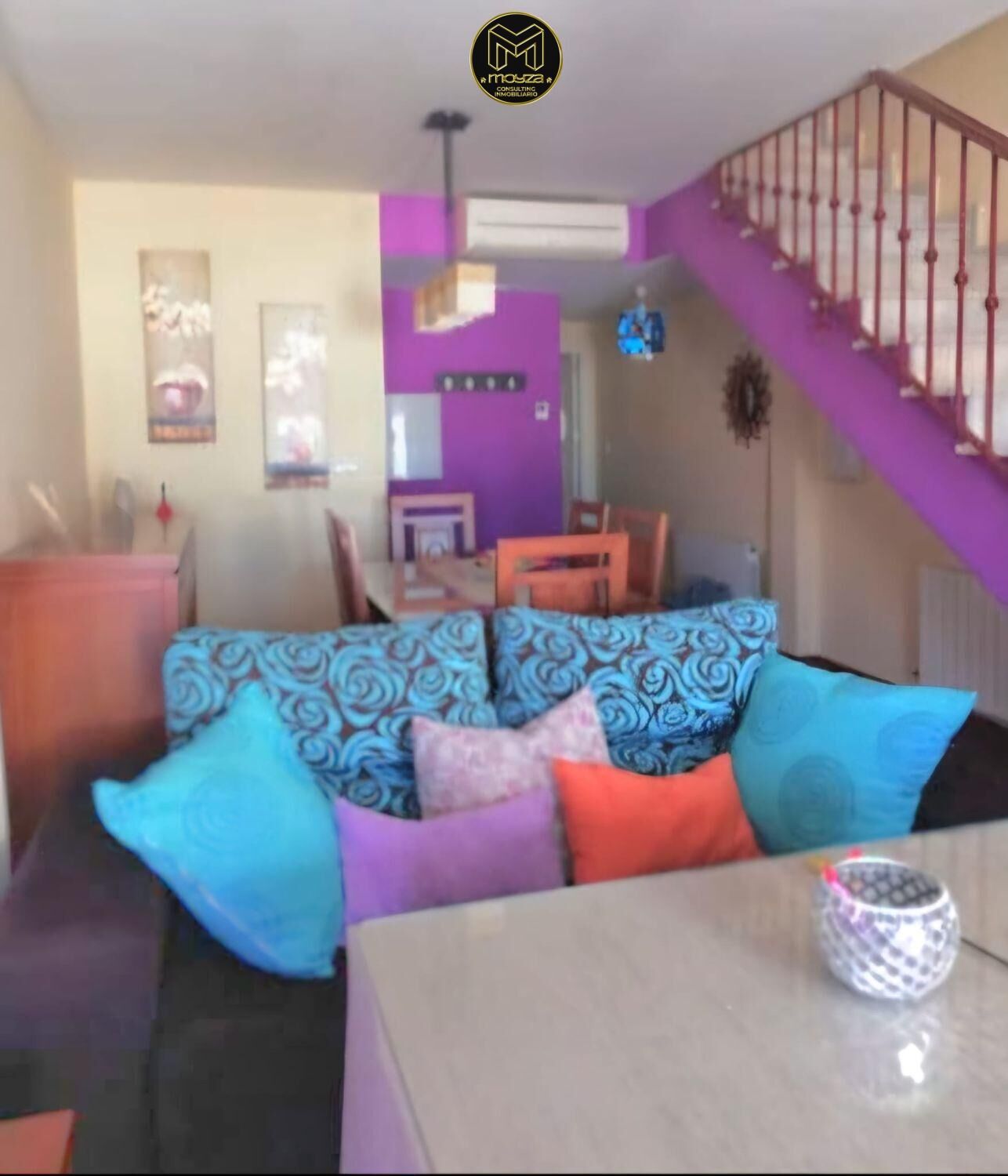 Living room of Duplex for sale in  Jaén Capital  with Air Conditioner, Parquet flooring and Balcony