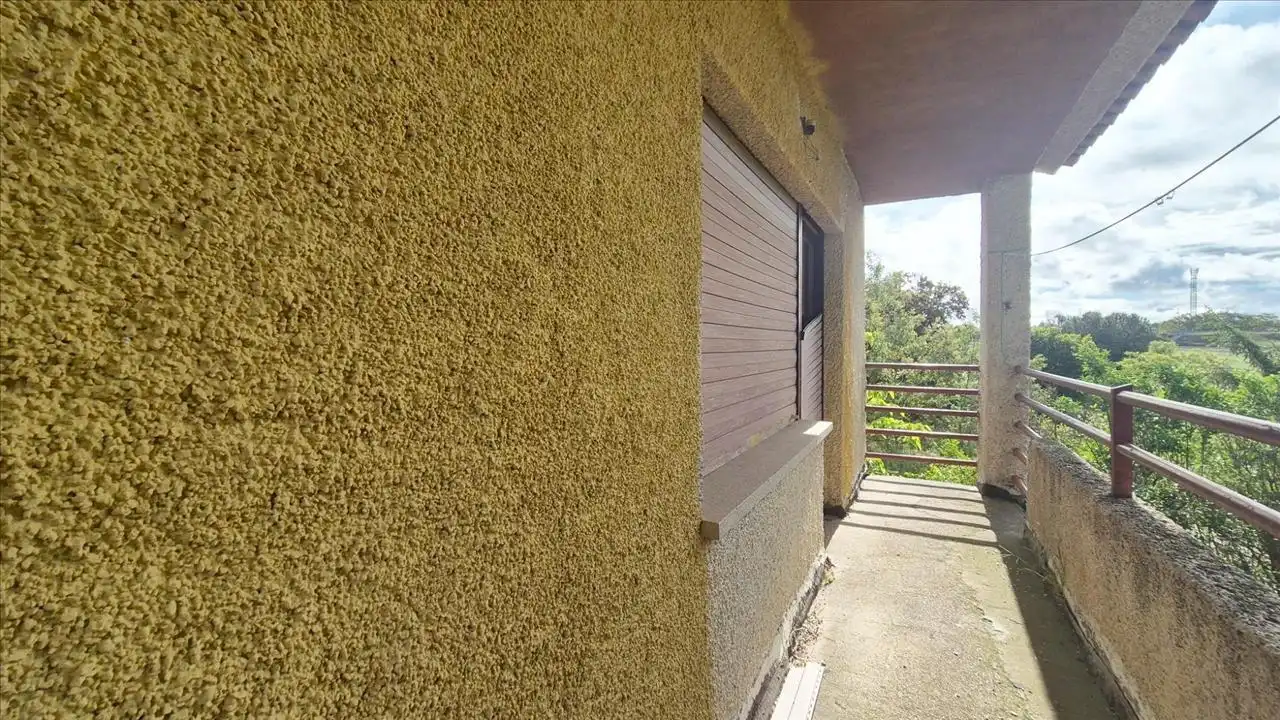 Vista exterior de Casa o xalet en venda en Miranda de Azán amb Traster i Piscina