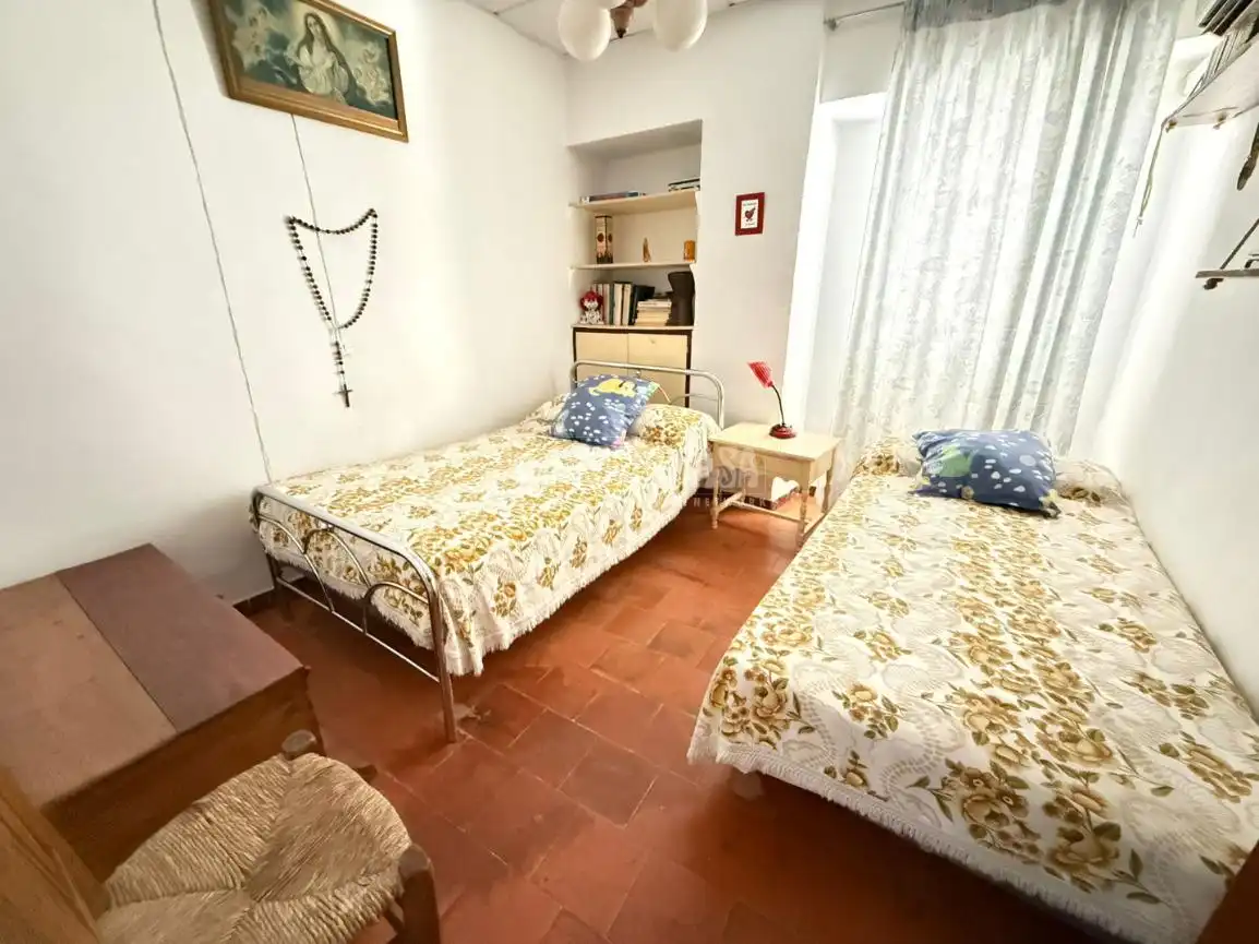 Habitación de Casa o chalet en venta en Martos