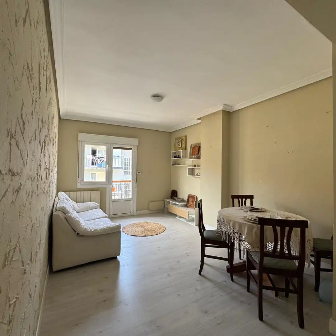 Sala de estar de Piso en venta en Ibarra con Calefacción y Balcón