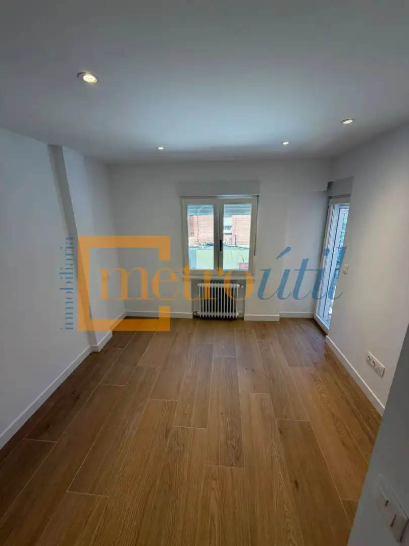Appartamento con terrazza in vendita a San Bernardo - Carmelitas - Campus