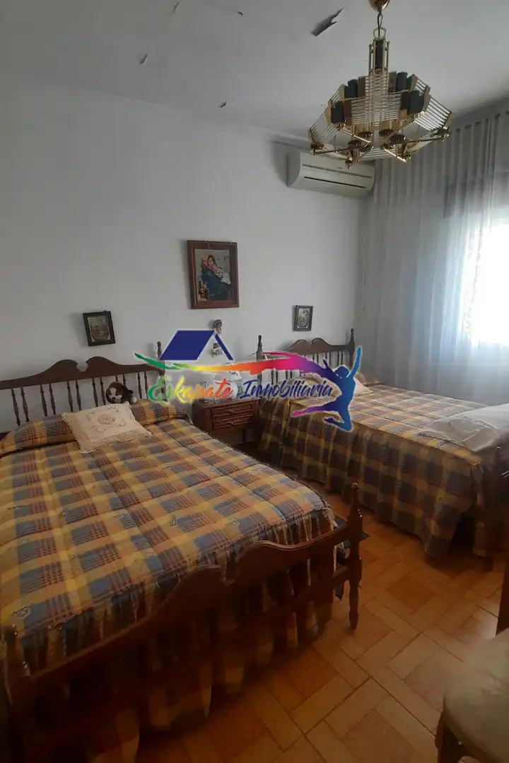 Casa en venta en Avenida de la Paz 80, imagen 5