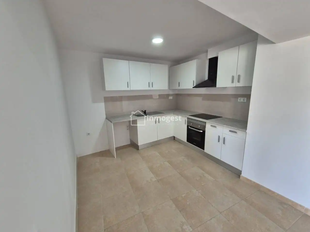 Cocina de Piso en venta en Flaçà con Aire acondicionado, Calefacción y Jardín privado