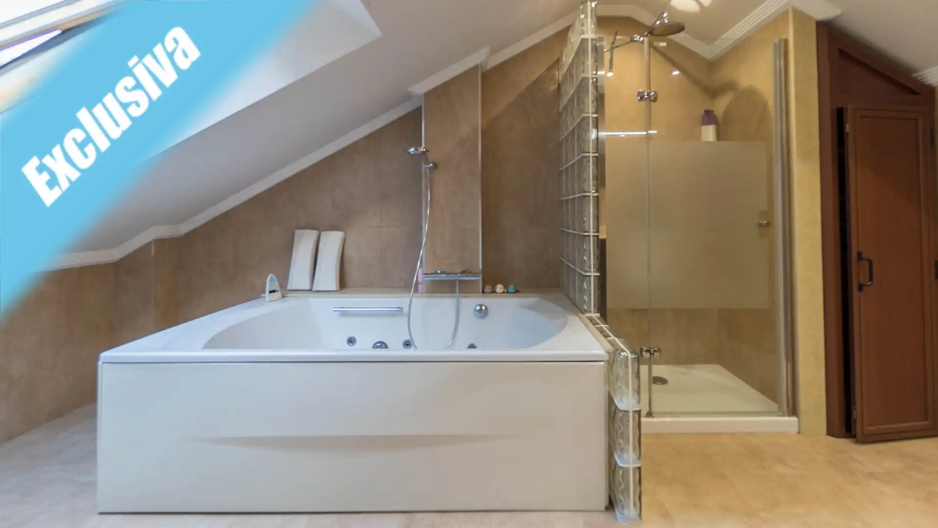 Bathroom of Houses for sale in Bárcena de Cicero  with Air Conditioner, Heating and Private garden