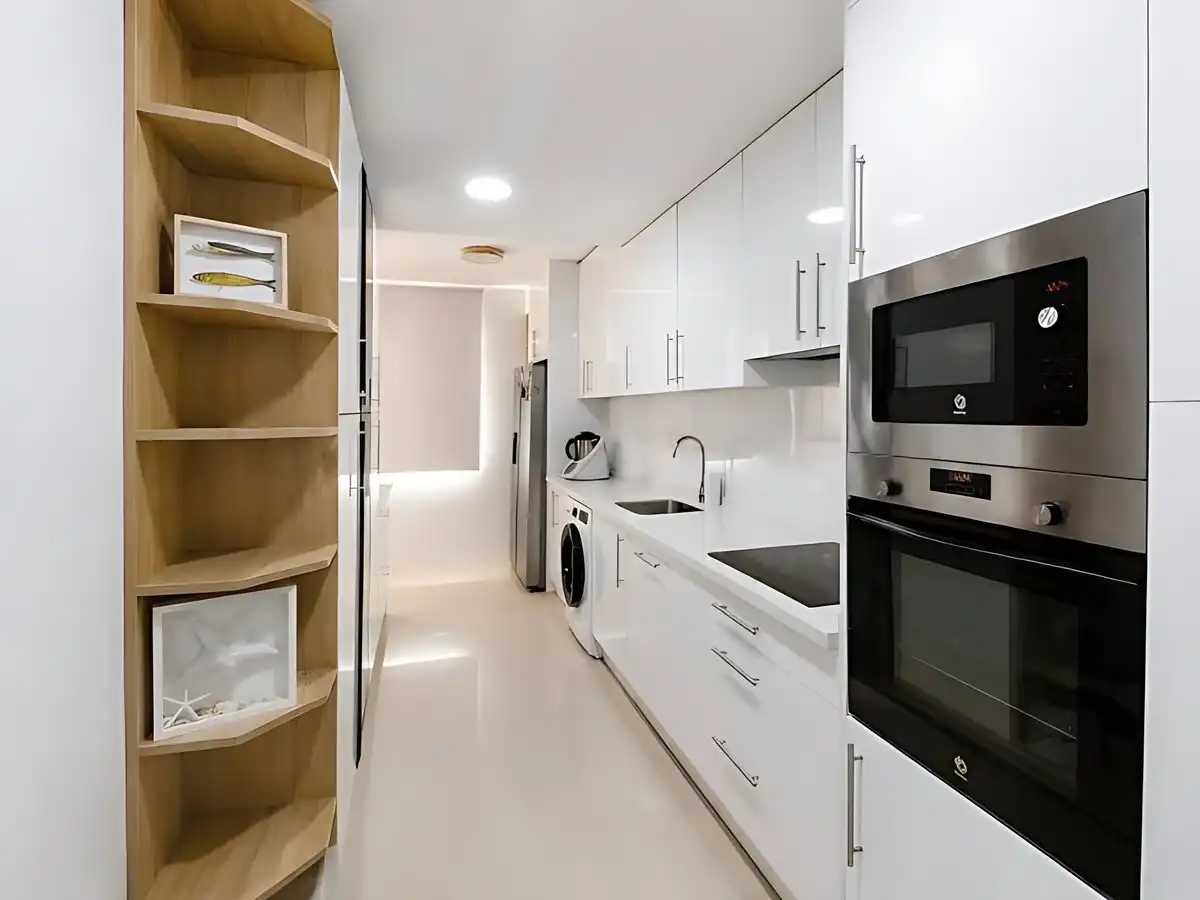 Flat with pool for sale in La Duquesa, imagen 4