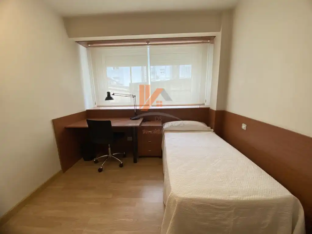 Apartament de lloguer a Rua Alfredo Brañas, 23, Ensanche - Sar