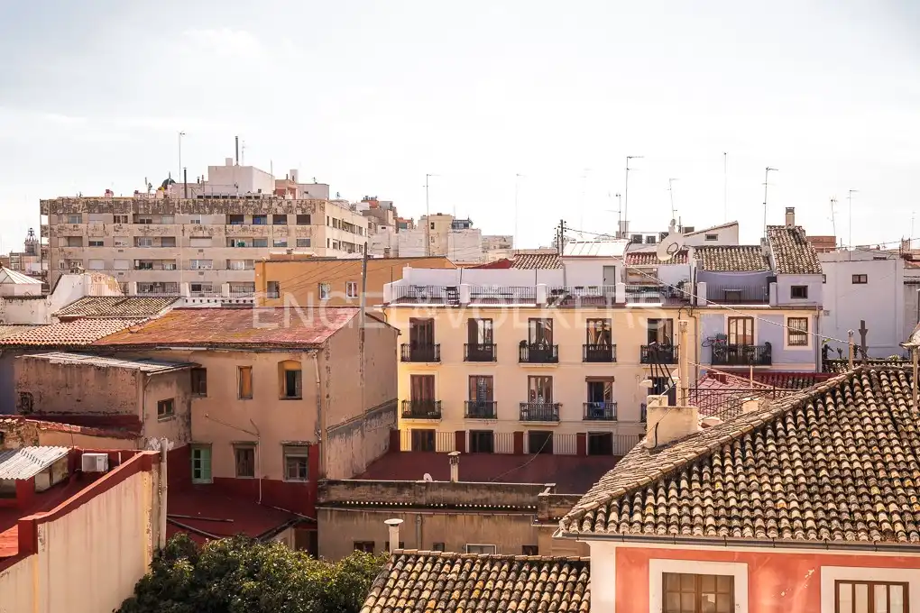 Exterior view of Flat for rent in Valencia  with Air Conditioner, Heating and Terrace