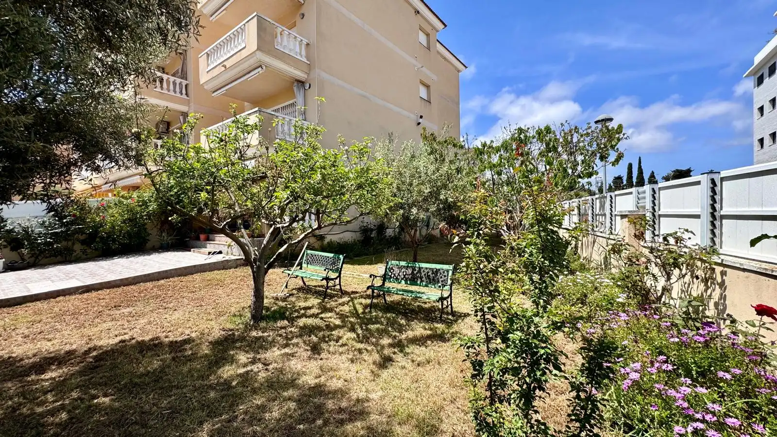 Jardí de Pis en venda en Cunit amb Calefacció, Terrassa i Traster