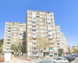 Vista exterior de Pis en venda en Badia del Vallès