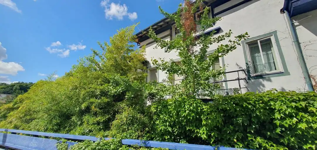 Vista exterior de Casa adosada en venda en Bilbao  amb Aire condicionat, Calefacció i Jardí privat