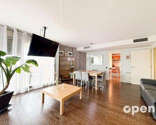 Living room of Flat to rent in Terrassa  with Air Conditioner, Heating and Terrace