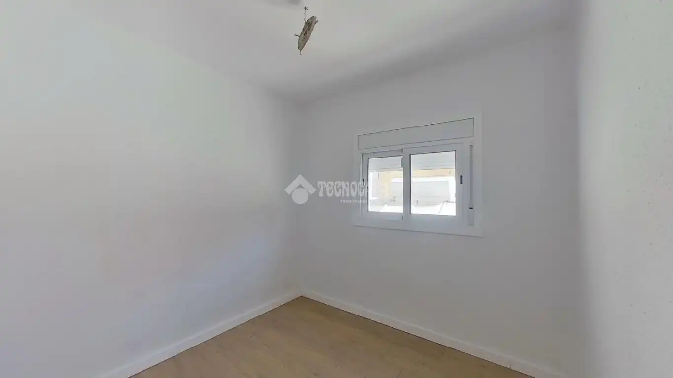 Bedroom of Flat for sale in Ripollet