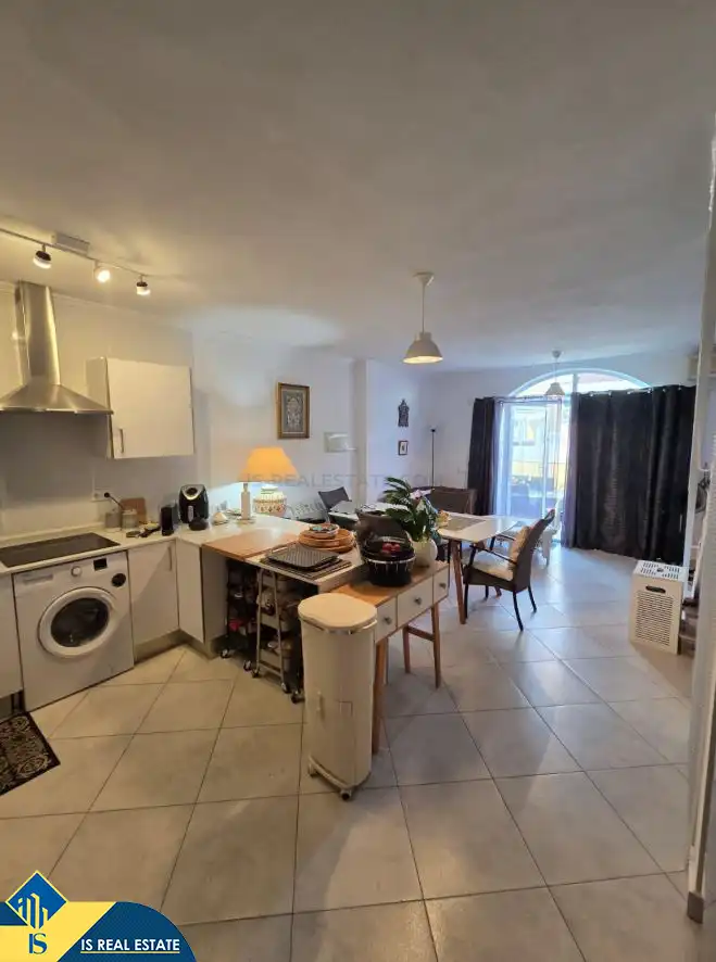 Casa con jardín en venta en Zona Carrefour - Urbanizaciones, imagen 9
