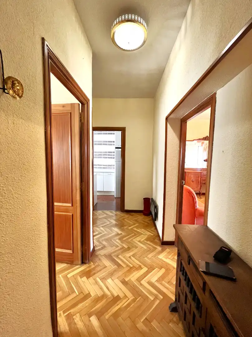 Pis de lloguer a Calle Agila, Puerta del Ángel