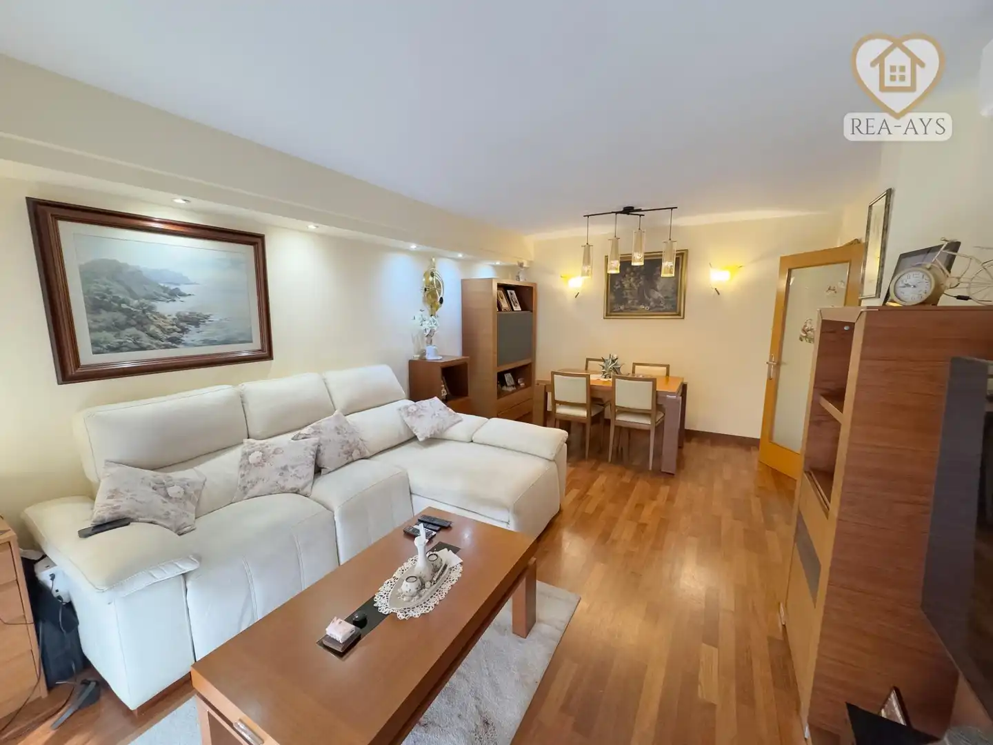 Sala de estar de Dúplex en venta en Viladecans con Aire acondicionado, Calefacción y Parquet