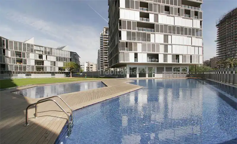 Piso con terraza en alquiler en Passeig de Garcia Fària, imagen 19