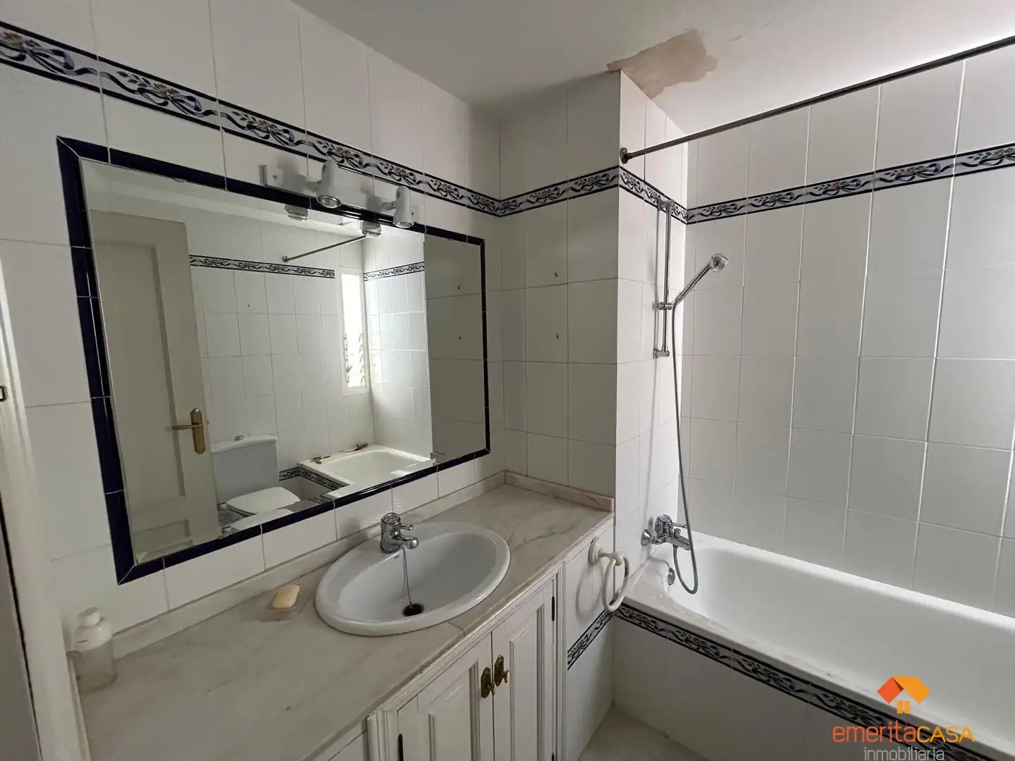 Baño de Piso en venta en Almendralejo con Trastero y Balcón