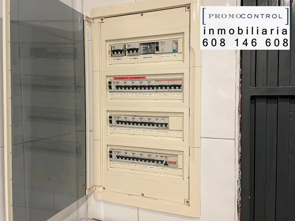 Gewerbefläche zum Verkauf in San Mateo de Gállego, imagen 11