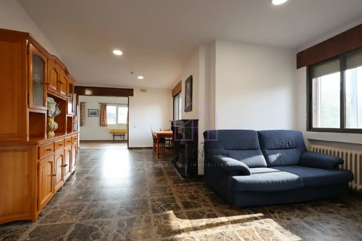 Chalet con terraza en venta en Calle de la Rosaleda, imagen 4