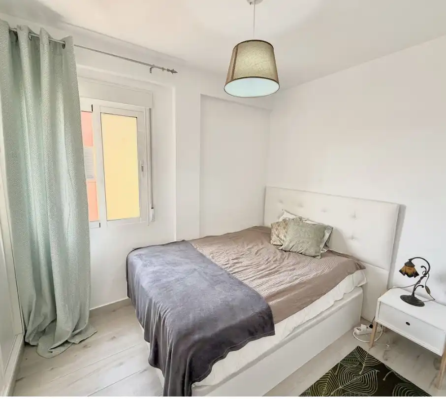 Bedroom of Flat for sale in Fuengirola  with Furnished, Oven and Washing machine