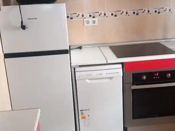 Cocina de Piso para compartir en Mazarrón con Aire acondicionado, Calefacción y Jardín privado
