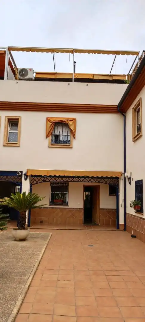 Exterior view of Houses for sale in Córdoba  with Terrace