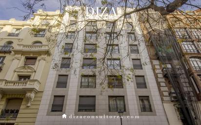 Vista exterior de Apartament en venda en  Madrid Capital amb Aire condicionat i Calefacció