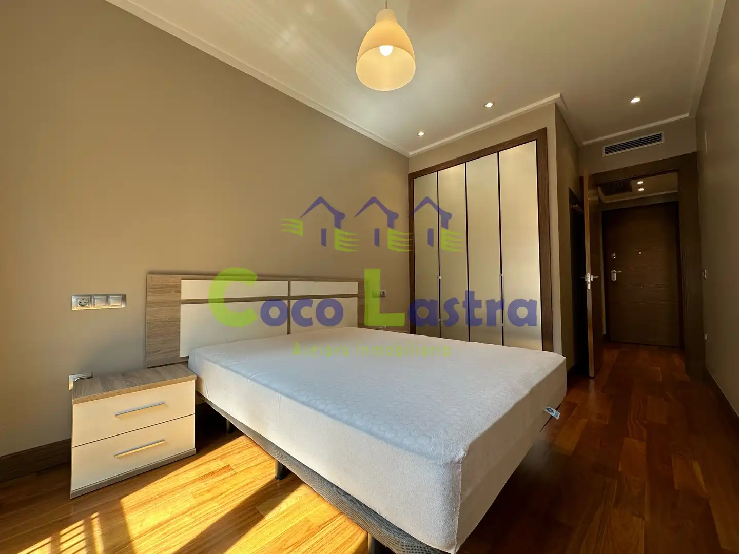 Apartament amb jardí de lloguer a Plaza del Poeta Iglesias 6, imagen 24