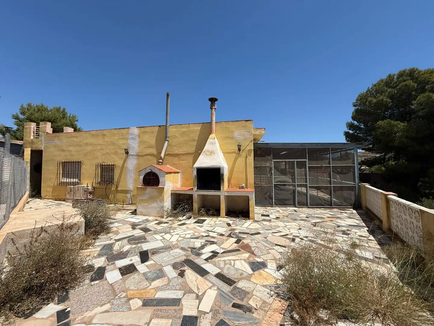 Außenansicht von Country house zum Verkauf in Águilas mit Terrasse und Schwimmbad