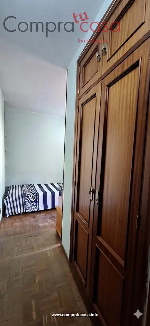 Bedroom of Attic for sale in Segovia  with Heating, Parquet flooring and Terrace