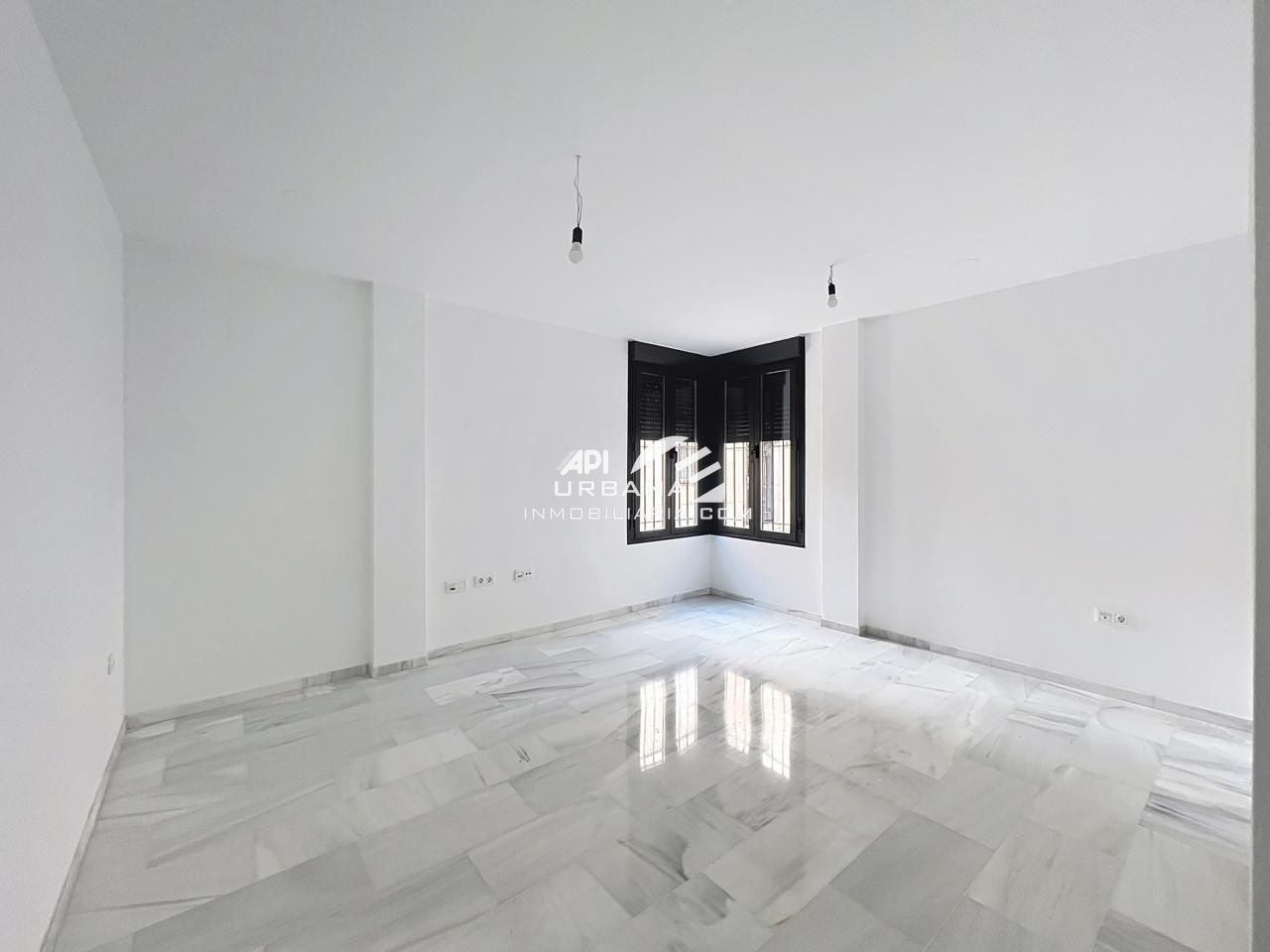Planta baja for sale in Lucena  with Terrace and Storage room