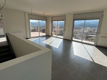 Chalet en venta en de Lluís Companys 2