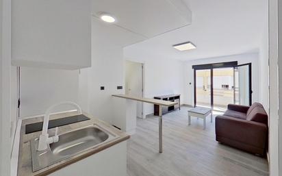 Cuina de Apartament en venda en Torrenueva Costa amb Terrassa i Balcó