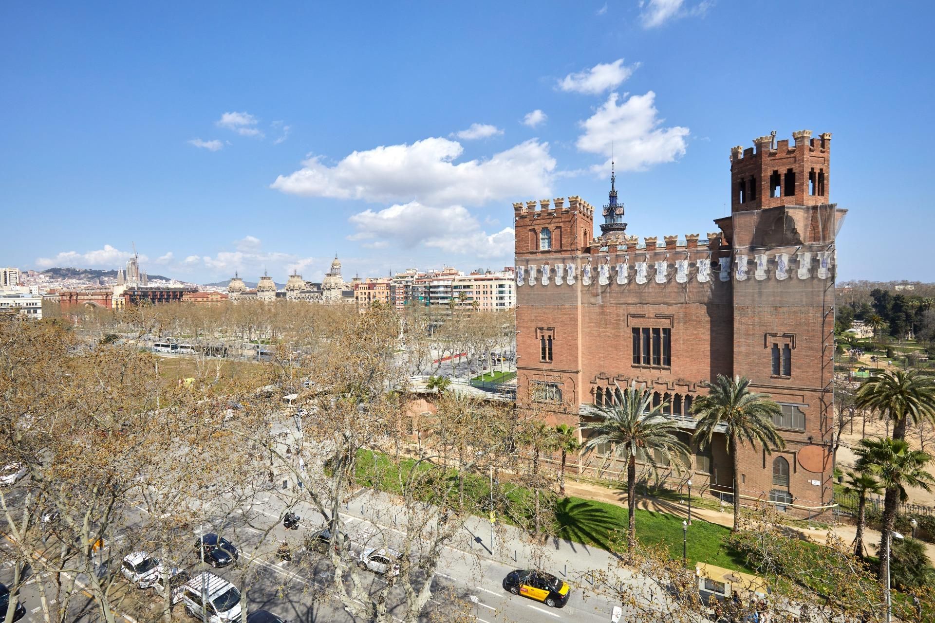 Exterior view of Attic for sale in  Barcelona Capital  with Heating, Terrace and Storage room