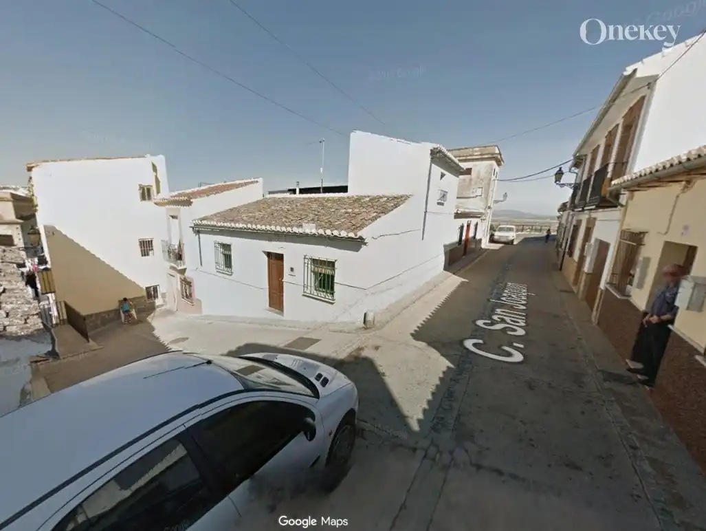 Flat for sale in Zona de la Vega, imagen 2