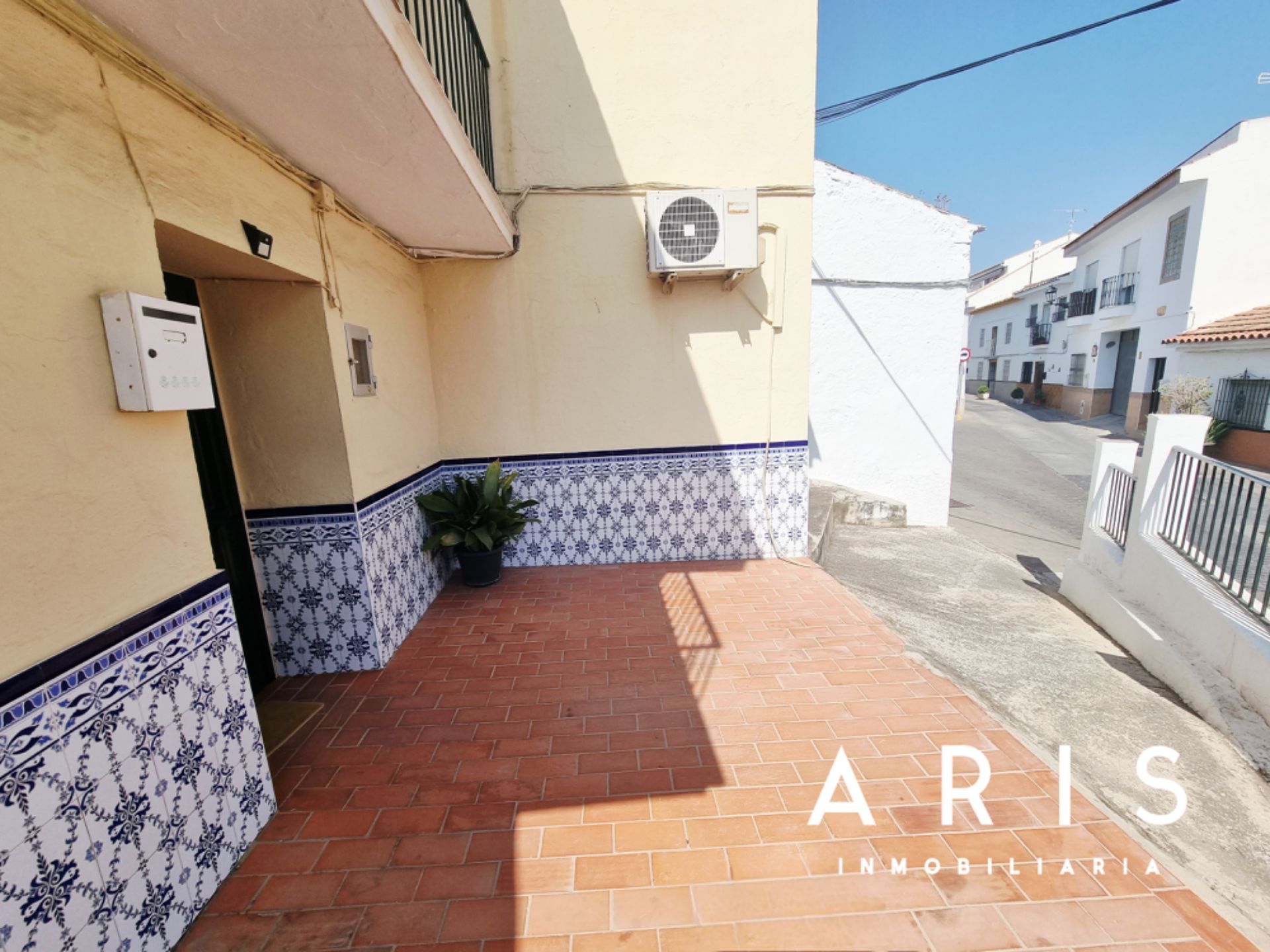 Exterior view of House or chalet for sale in Alhaurín de la Torre  with Air Conditioner, Terrace and Balcony