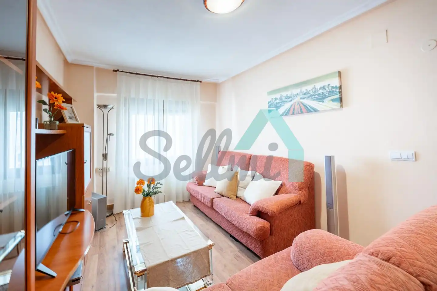 Living room of Flat for rent in Avilés  with Heating, Furnished and Internet