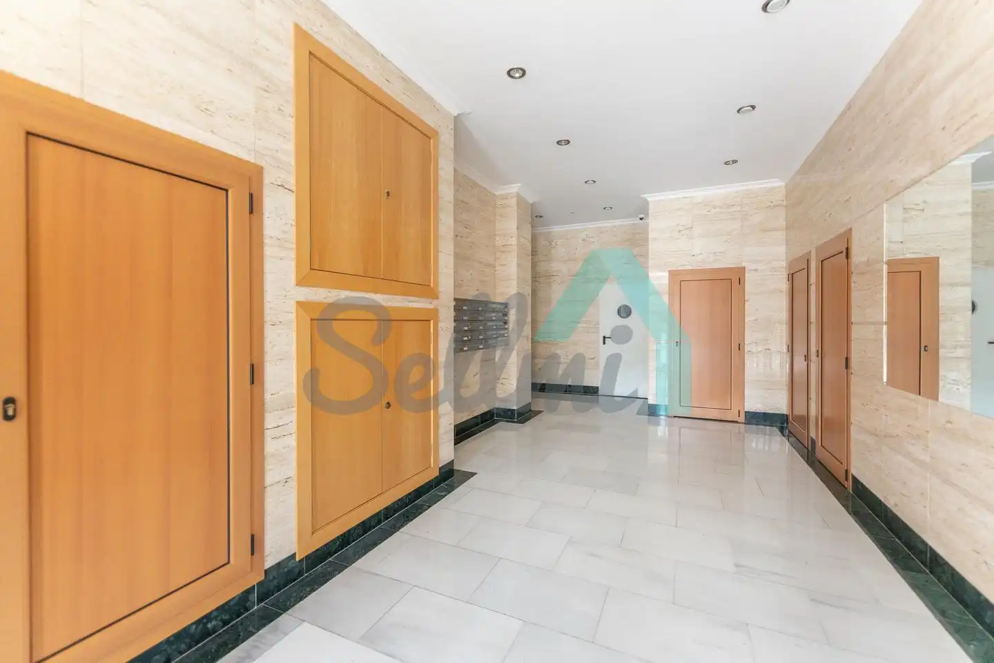 Flat for rent in Oviedo   with Heating, Parquet flooring and Furnished