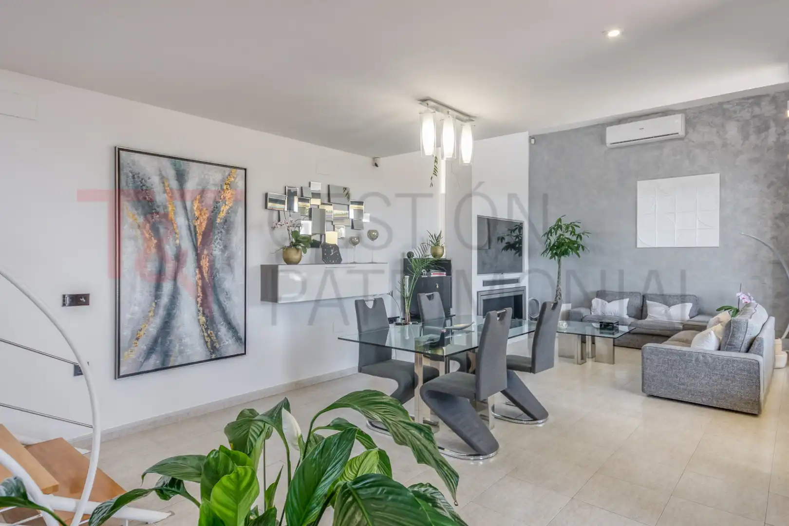 Comedor de Casa o chalet en venta en Vilanova i la Geltrú con Aire acondicionado, Calefacción y Terraza