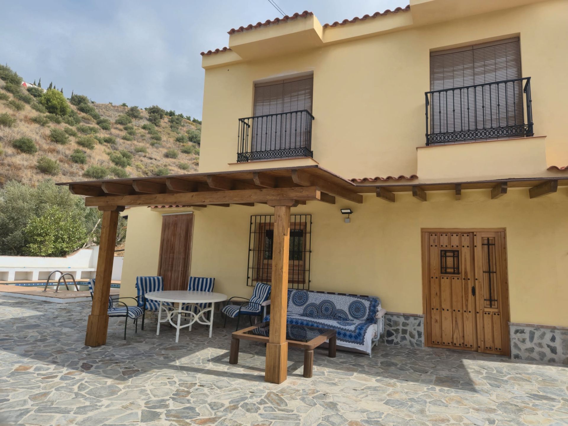 Exterior view of Country house to rent in Molvízar  with Private garden, Terrace and Swimming Pool