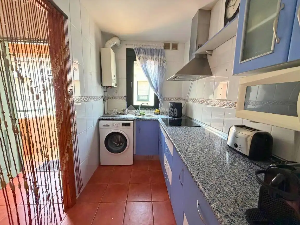 Cocina de Ático en venta en Chiclana de la Frontera con Trastero y Balcón