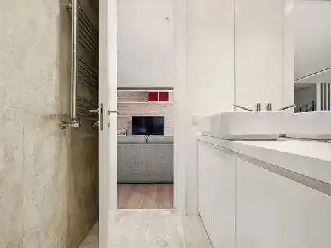 Bany de Àtic en venda en  Madrid Capital amb Aire condicionat