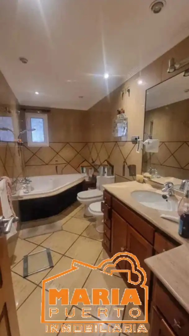 Bathroom of Flat for share in Málaga  with Terrace and Furnished