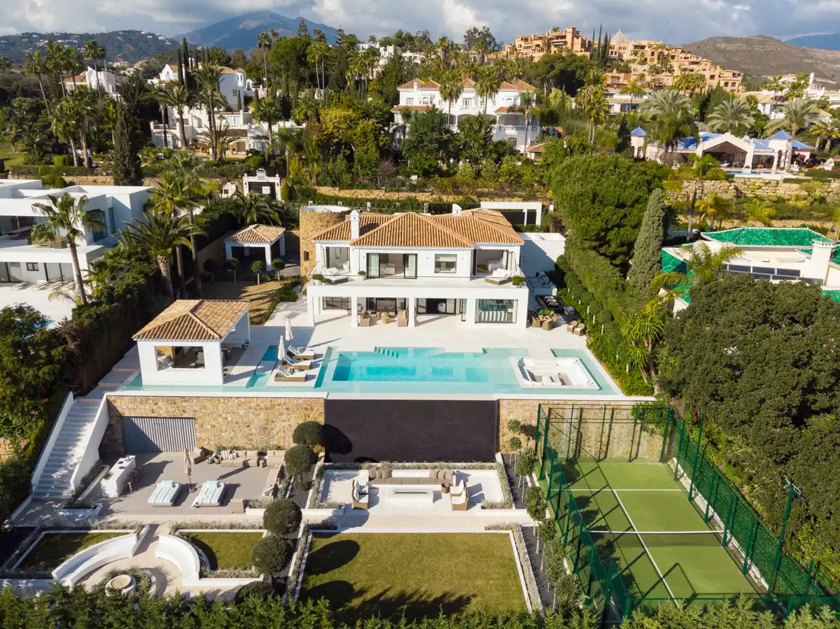 Villa mit Terrasse zum Verkauf in Nueva Andalucía, imagen 3