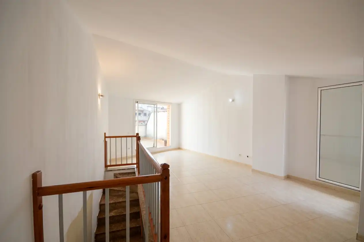 Adosado con terraza en venta en Avinguda dels Hostalets de Pierola, imagen 25
