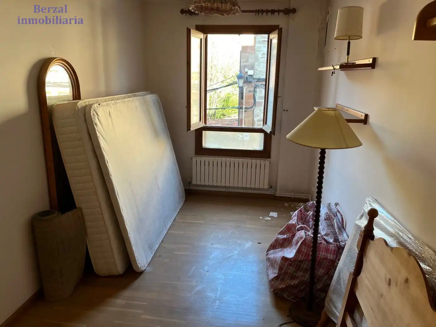 Haus zum Verkauf in Calle Academia Militar, imagen 41