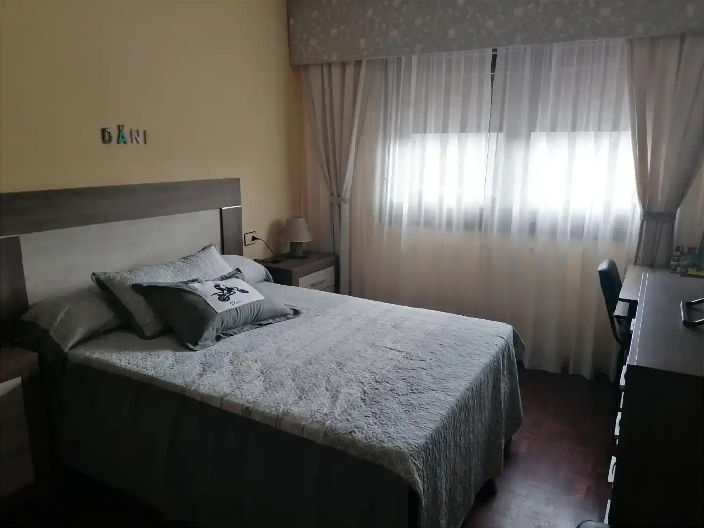 Dormitori de Casa o xalet en venda en Ponteceso amb Parquet, Moblat i Forn